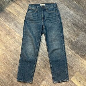 EUC Madewell classic straight Jean size 24